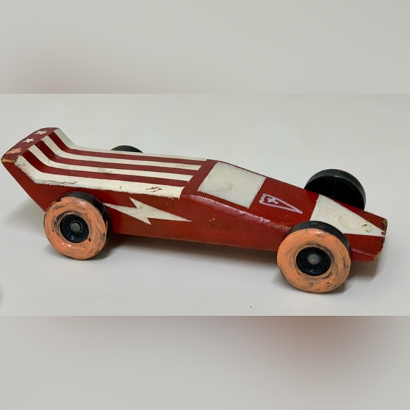 1980 Vintage Hand Crafted Homemade Pinewood Derby Race Car - Picture 15 of 15